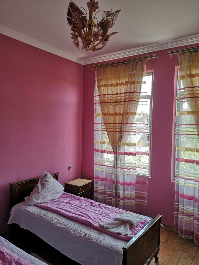 Shorena'S House Zugdidi Kültér fotó
