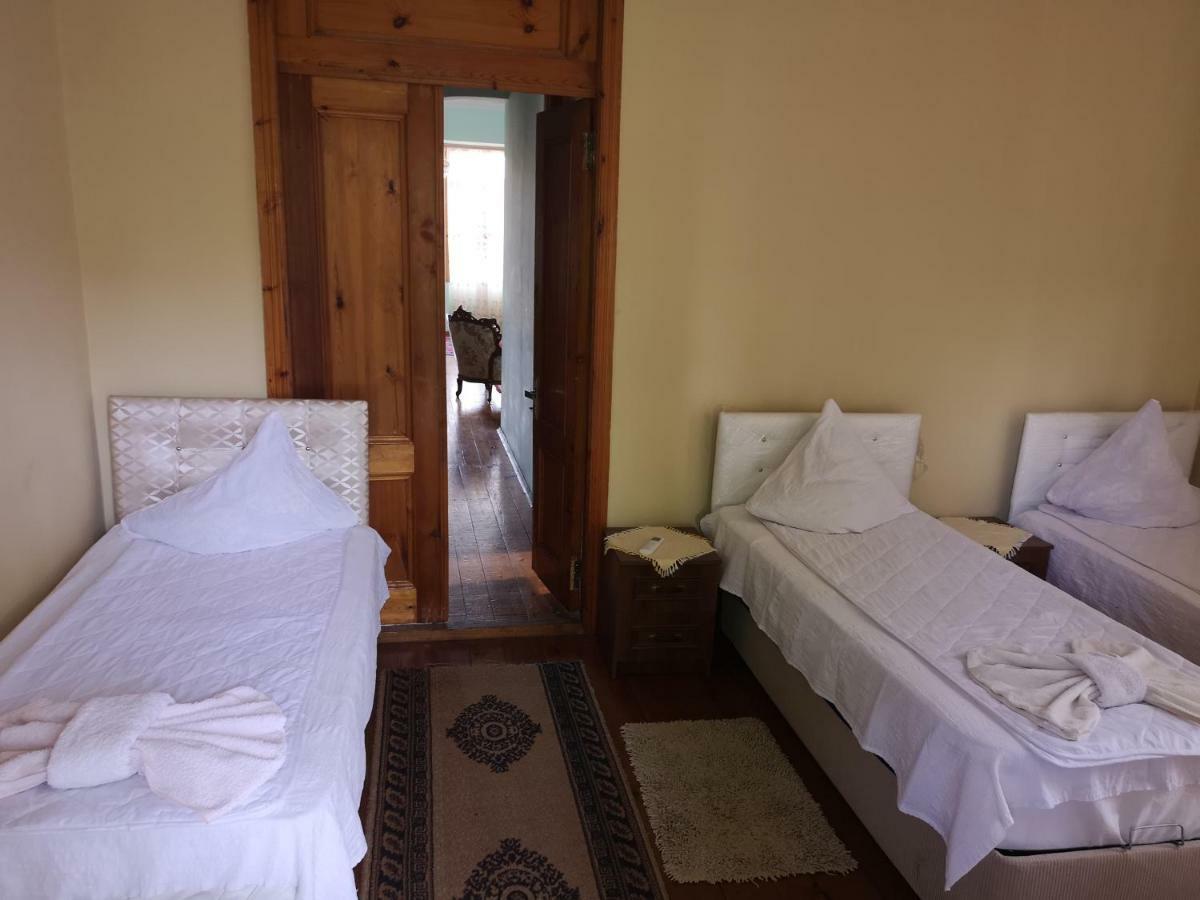 Shorena'S House Zugdidi Kültér fotó